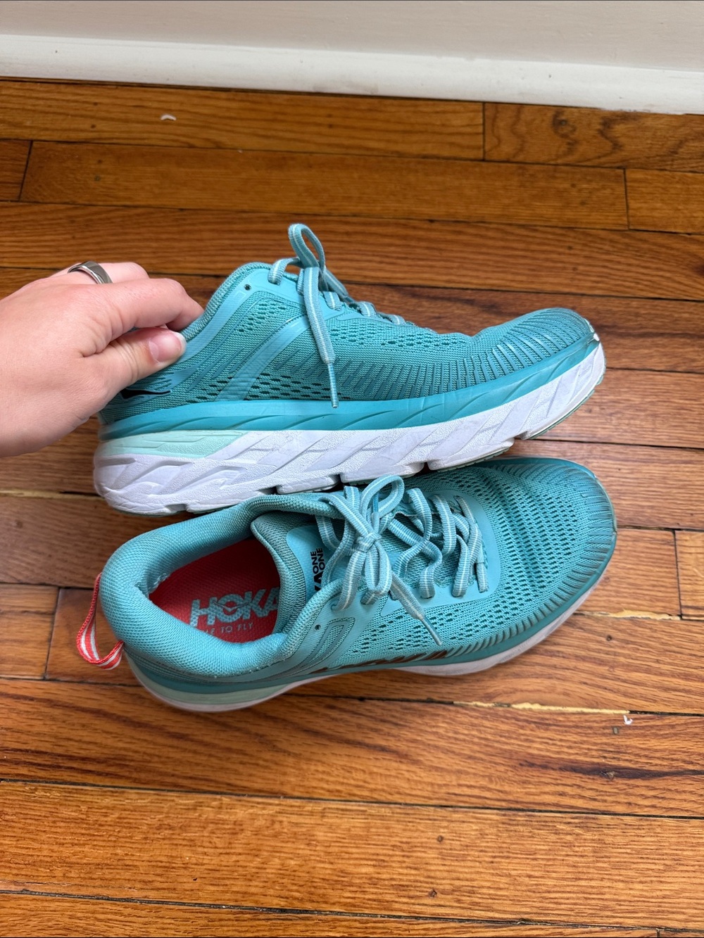 Hoka Bondi 7 Running Shoes - Picture 3 of 9